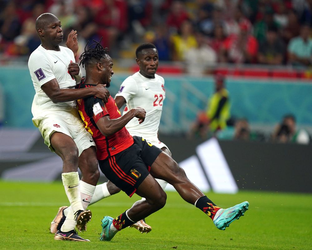 包含克罗托内主场努力逼平强敌,球队取得关键一分的词条 包含克罗托内主场努力逼平强敌,球队取得关键一分的词条